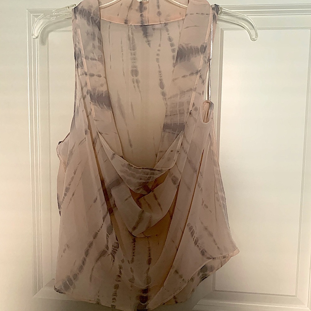 Forever 21 Blush Top - Size S
